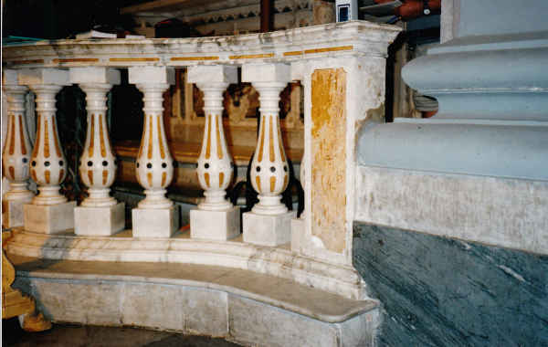 Chiesa Sant'Antonio, Via Manno